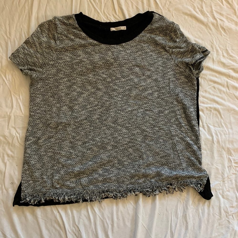 Le Lis Black and Gray Front/Back Shirt